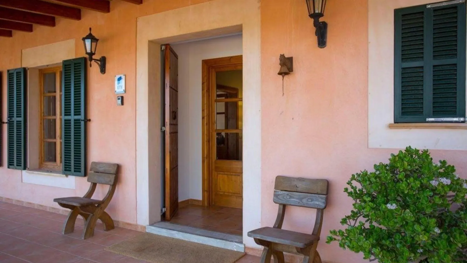 Ferienhaus Mit Privatpool Fuer 8 Personen Ca 160 Qm In Muro, Mallorca Nordkueste Von Mallorca